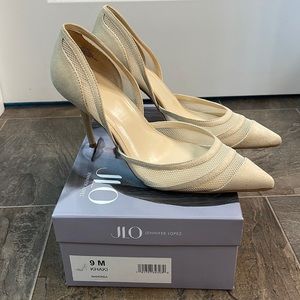 Nude stiletto pumps heels size 9- worn once!
